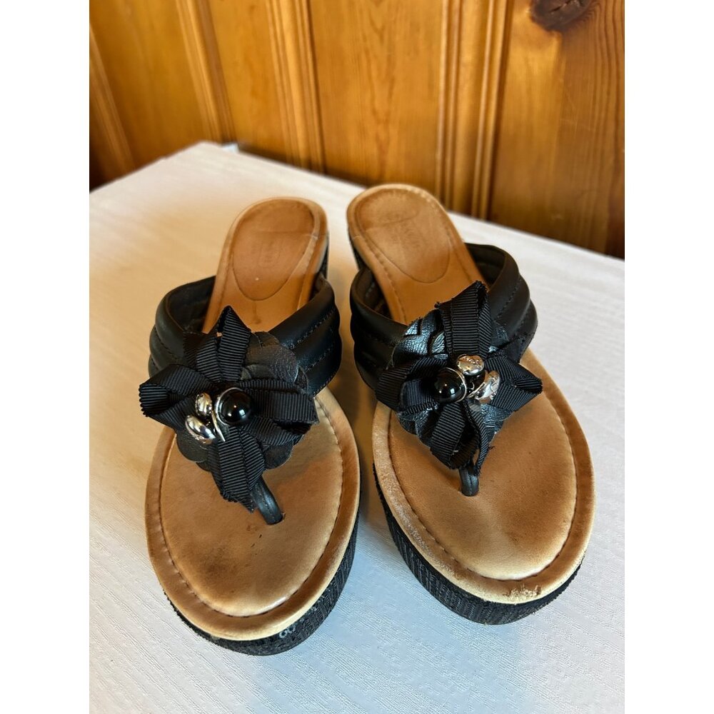 Coach Jainis Size 7B Black Leather and sequin Wedge Sandals. - Picture 2 of 10